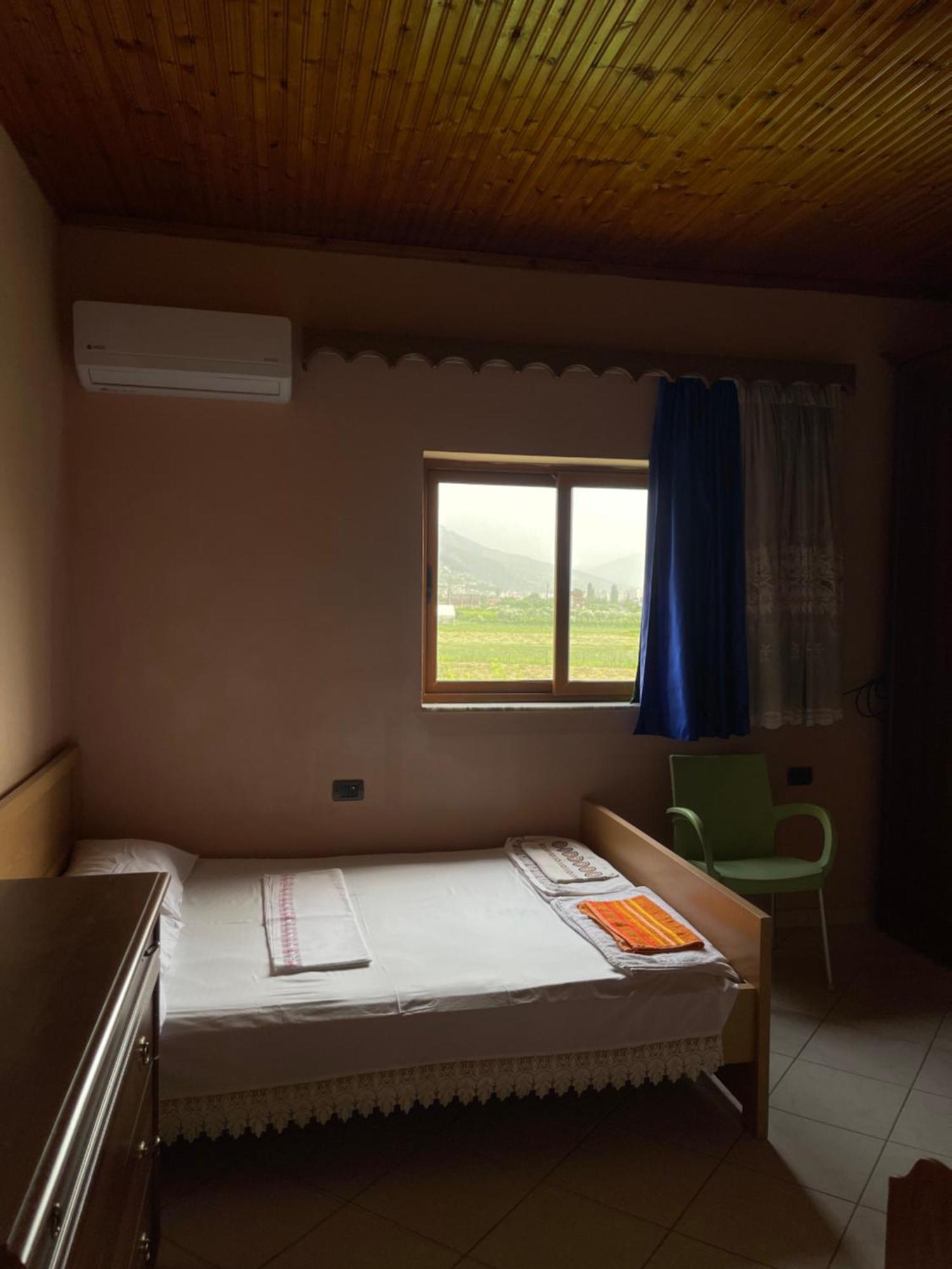 Villa Mance Berat Exteriér fotografie