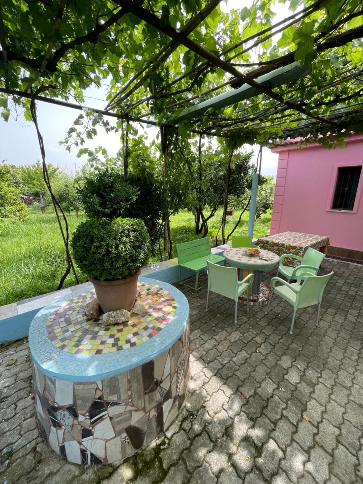 Villa Mance Berat Exteriér fotografie